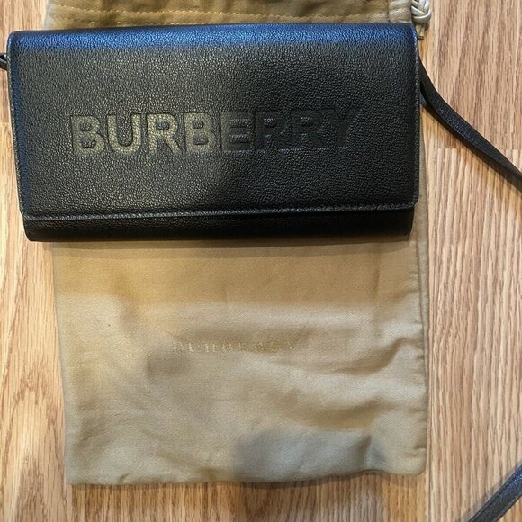 Burberry Hampshire Crossbody Embossed Logo Black Leather New - Picture 3 of 7